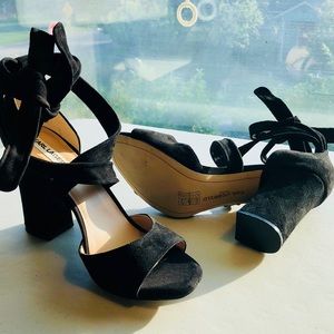 Black suede ankle tie heel NWOT